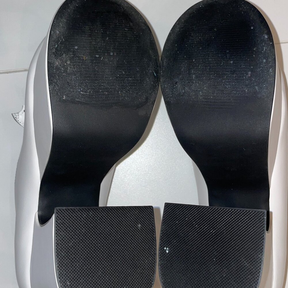 Strange Cvlt Banshee Platform Loafers in Bat White, Size 6 - Picture 8 of 10